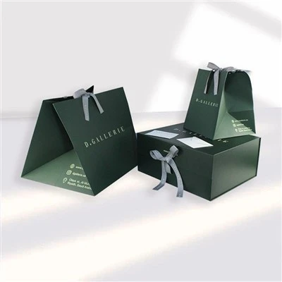 Geschenkdoos met lintsluiting