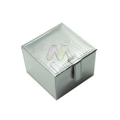 Zilveren horlogebox PU lederen horlogebox met sluiting van de riemknop